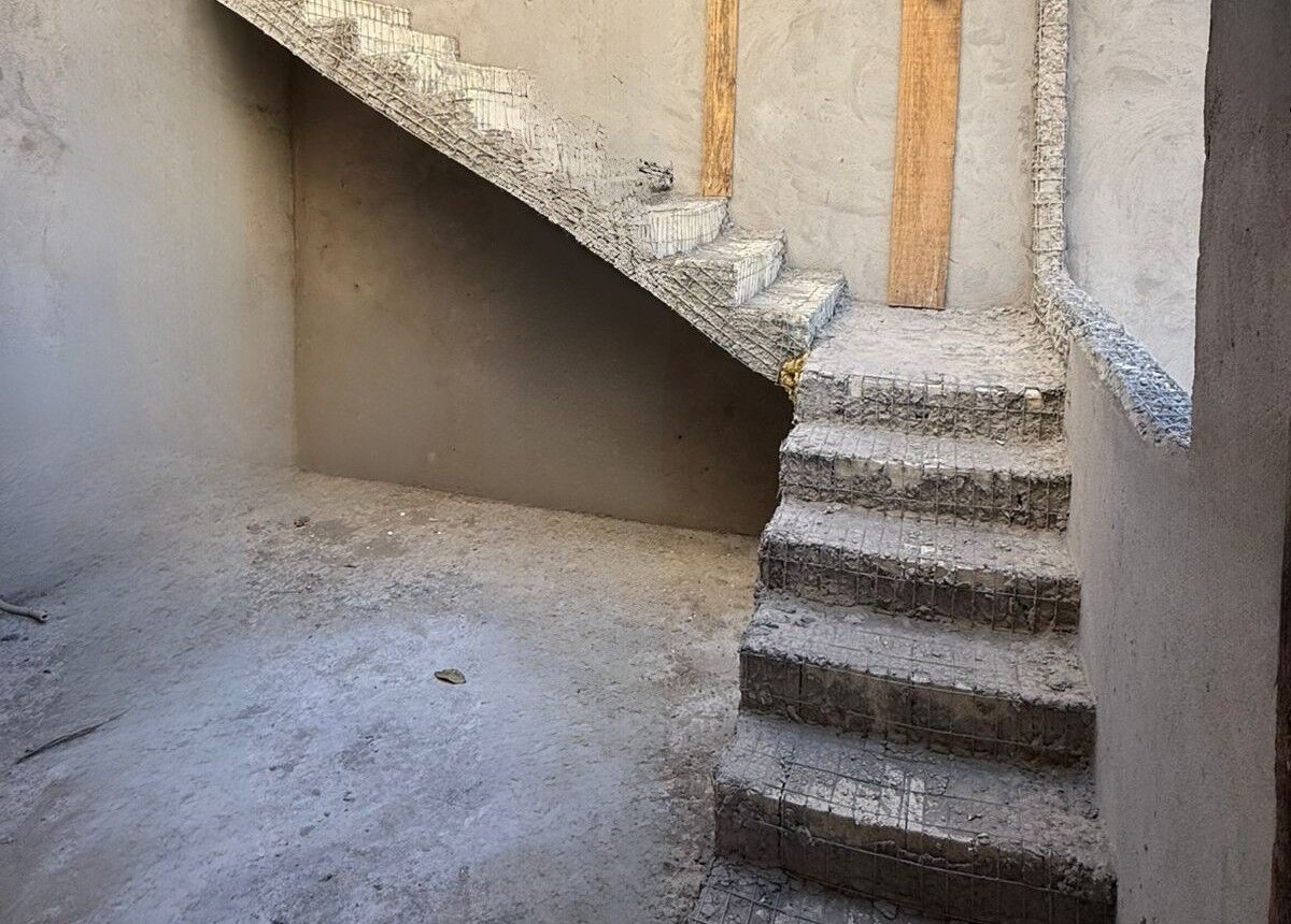 Escada_MonoTech_Isopor_Isofort