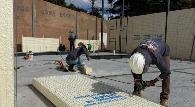 Painel-Monolitico-Monotech